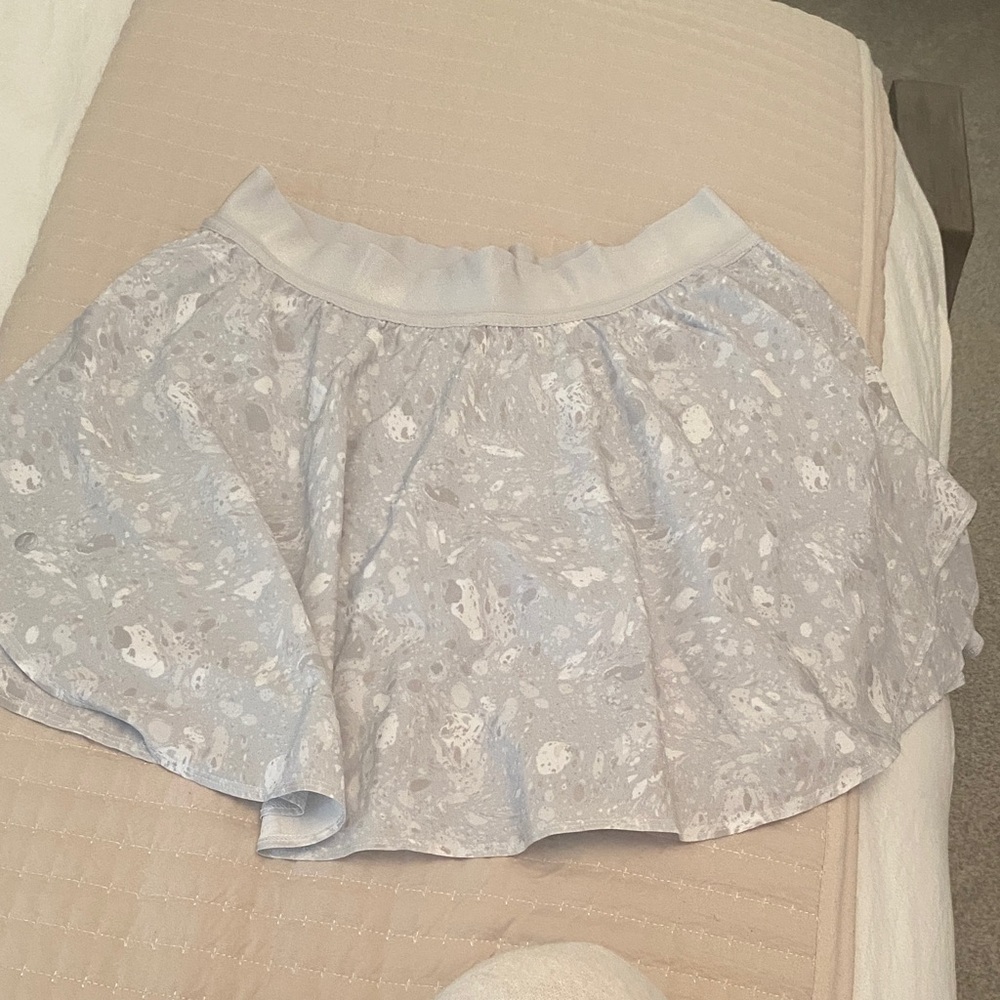 Lululemon Athletica Light Gray Skater Skirt